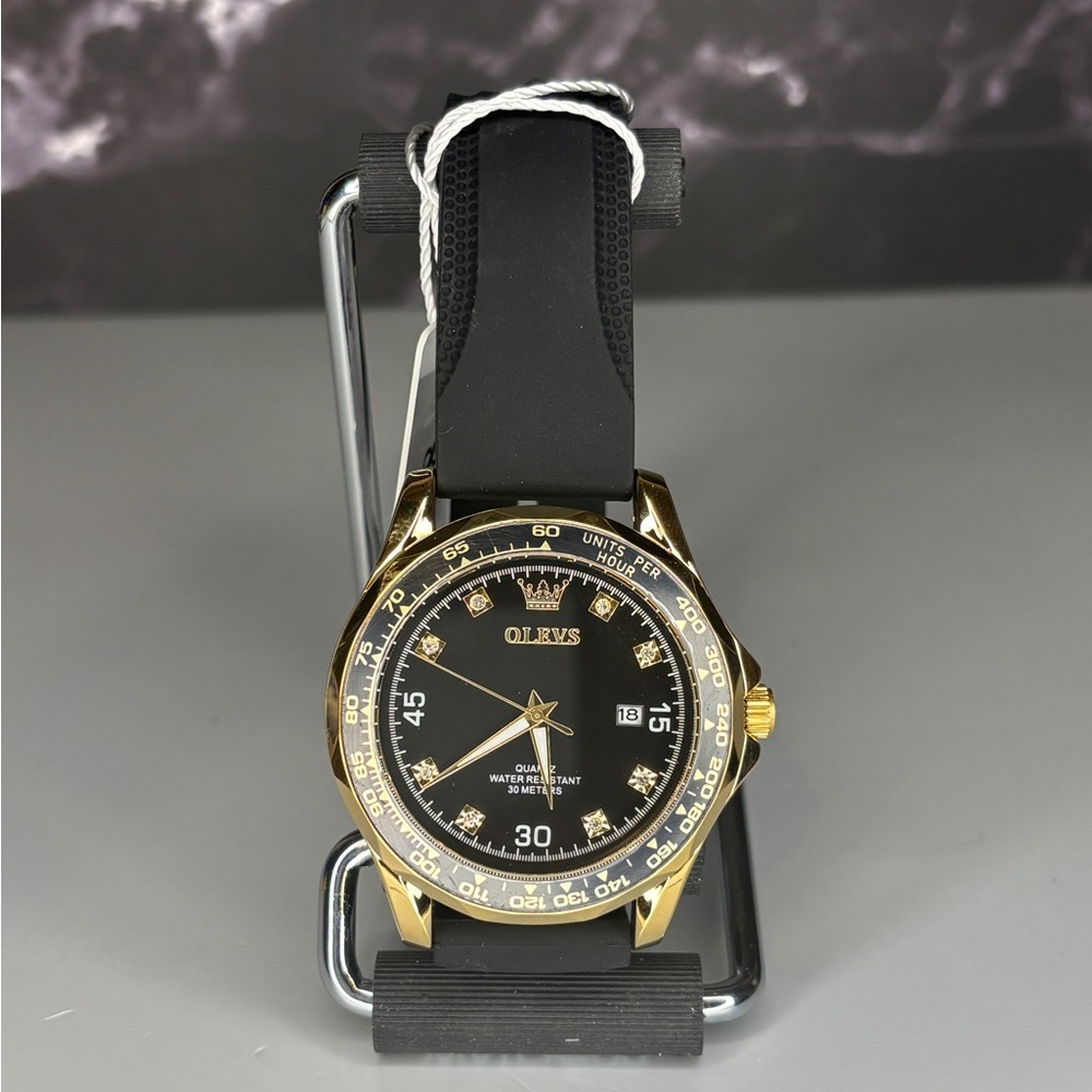 Olevs Black and Gold Men's Diver Watch 42mm